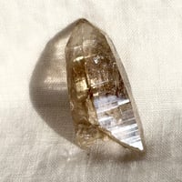ちゅるちゅる黒系レムリアン水晶 (12)