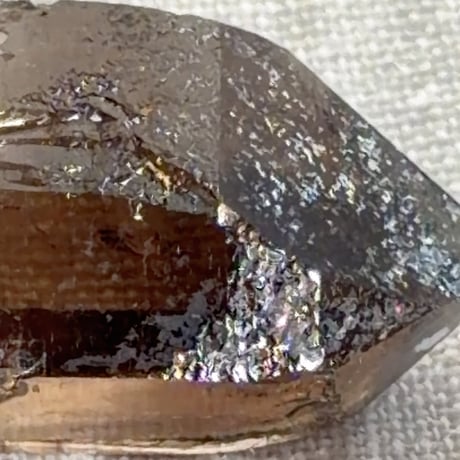 ちゅるちゅる黒系レムリアン水晶 (14)