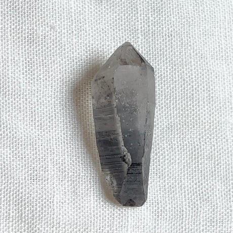 高波動 陰陽水晶 1 （ダブルポイント・レムリアン）
