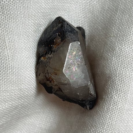 高波動 陰陽水晶 9（ダブルポイント・レムリアン）虹