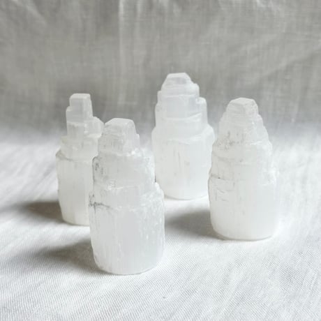 セレナイト・タワー グリッド mini (2)