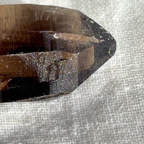 ちゅるちゅる黒系レムリアン水晶 (13)