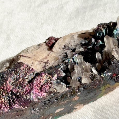 ブラックナイト虹水晶 (2)