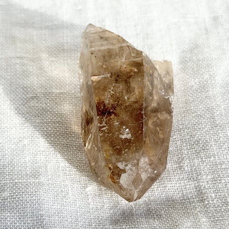 ちゅるちゅる黒系レムリアン水晶 (12)