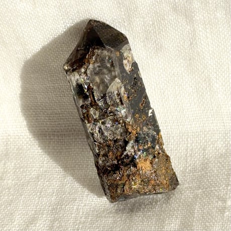 ちゅるちゅる黒系レムリアン水晶 (3)
