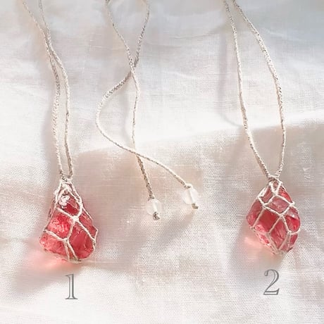 アンダラクリスタル⚪︎石包ペンダント ⑴ マゼンダ/アフロディーテ