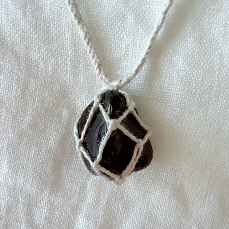 モリオン/黒水晶⚪︎石包ペンダント ⑴ | LAMYURIA