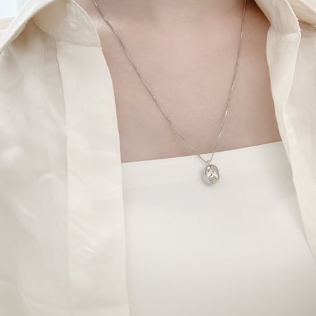 drop necklace
