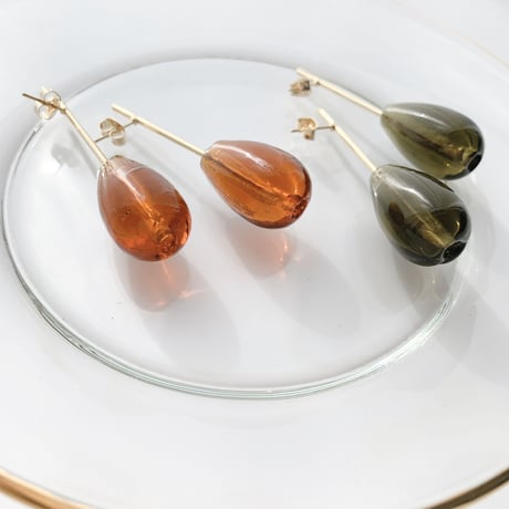 glass drop pierce