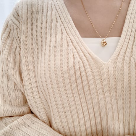 drop necklace