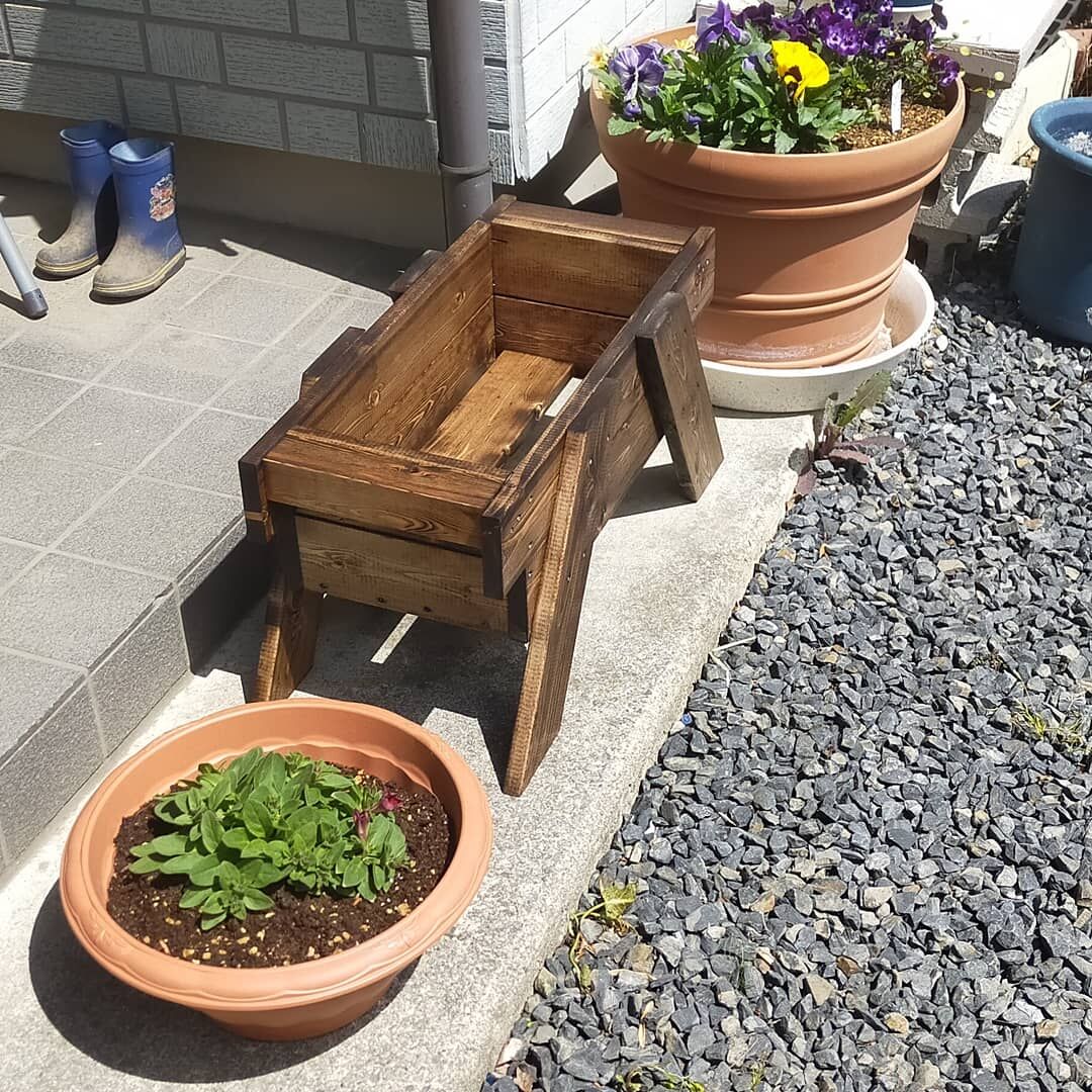 お洒落なガーデニングライフ応援 木製プランター オーダー対応させて