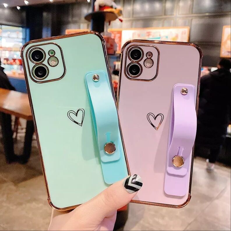 スピード配送】iPhoneケース バンド付 purple iPhone11 | SOPHIE