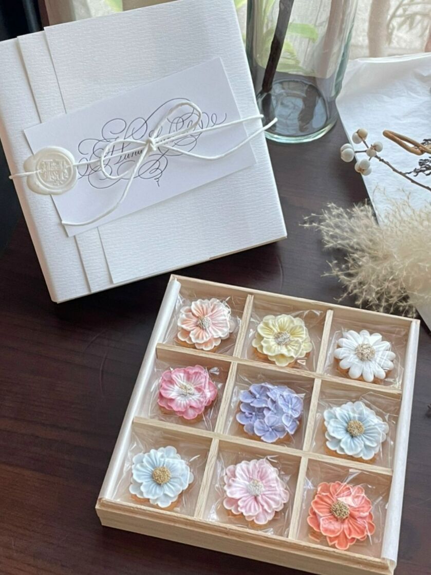 天然色素アイシング】桐箱入りクッキーM | hanasakuki