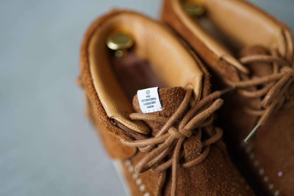 VISVIMモカシンブーツ/コンチョボタン/US10/BLK/ソール減り有