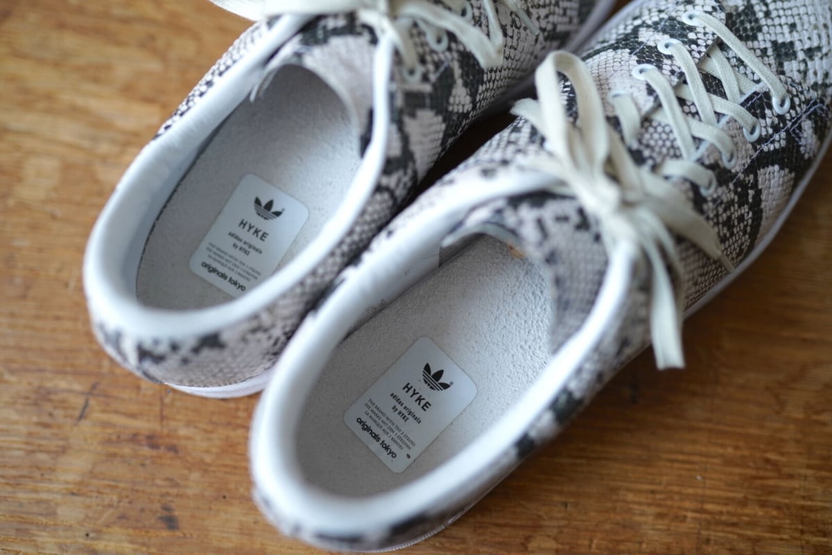 adidas アディダス 20SS パイソン柄スニーカー / HYKE(ハイク adidas アディダス 20SS パイソン柄スニーカー / HYKE(ハイク