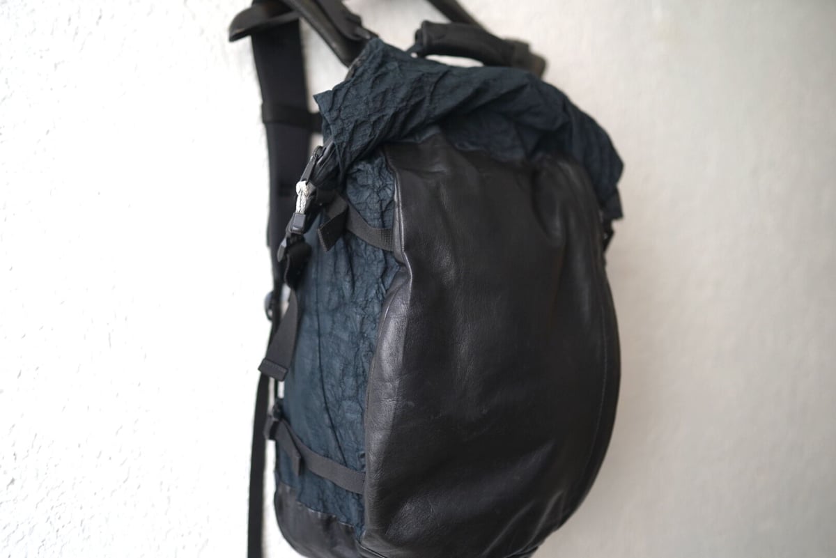 Backpack ダイニーマレザー リュック バックパック / rofmia