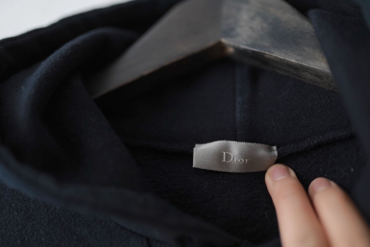 Dior HOMME ストール（黒）Bee刺繍入り Dior HOMME ストール（黒）Bee刺繍入り Dior HOMME ストール（黒