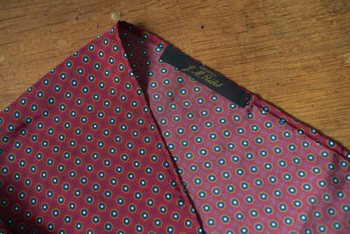 archivio J.M. ribot ボウタイ スカーフ