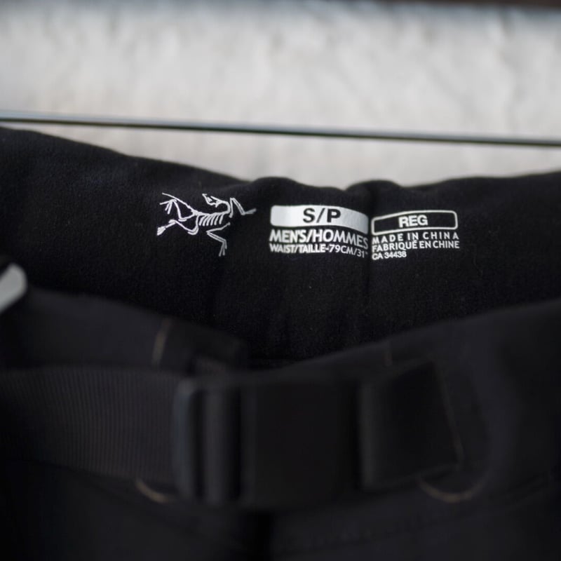 ナイロンカーゴパンツ / arc'teryx(アークテリクス) | D'arte ナイロンカーゴパンツ / arc'teryx(アークテリクス) | D'arte