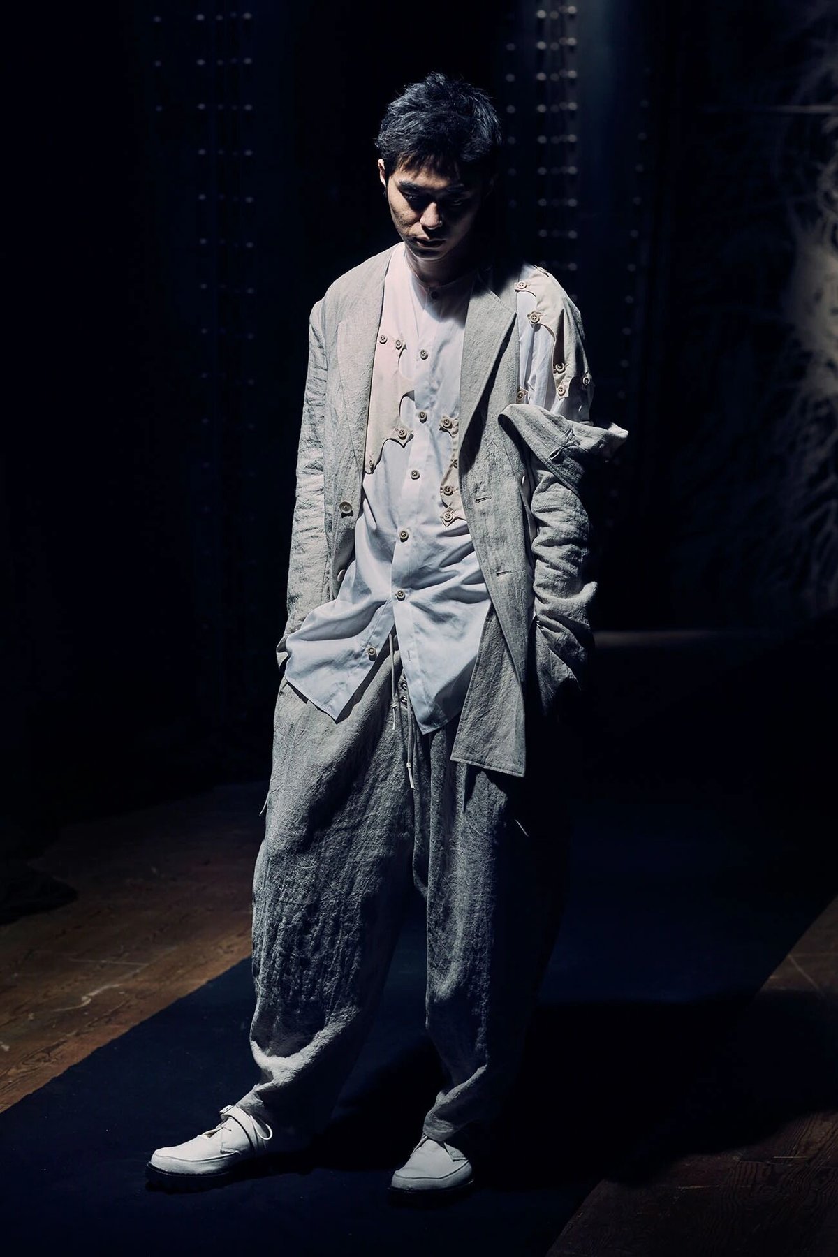 21SS Look09 ノーカラーボタンリネンジャケット / Yohji Yamamoto P