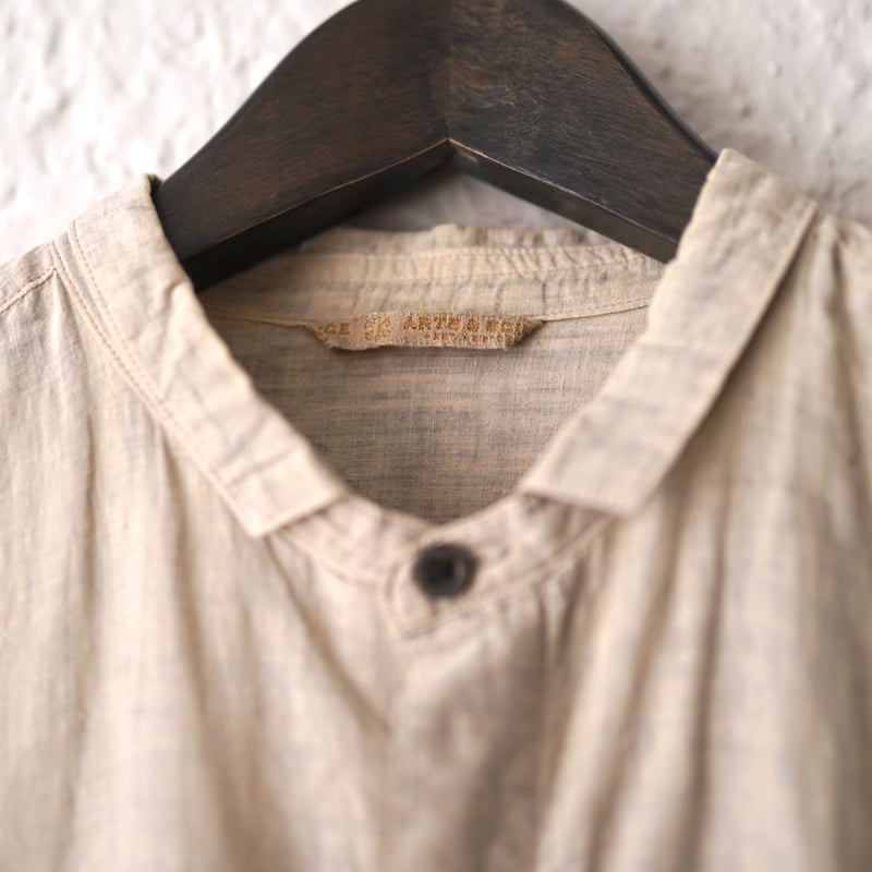 アーツアンドサイエンスギャザーブラウスシャツ