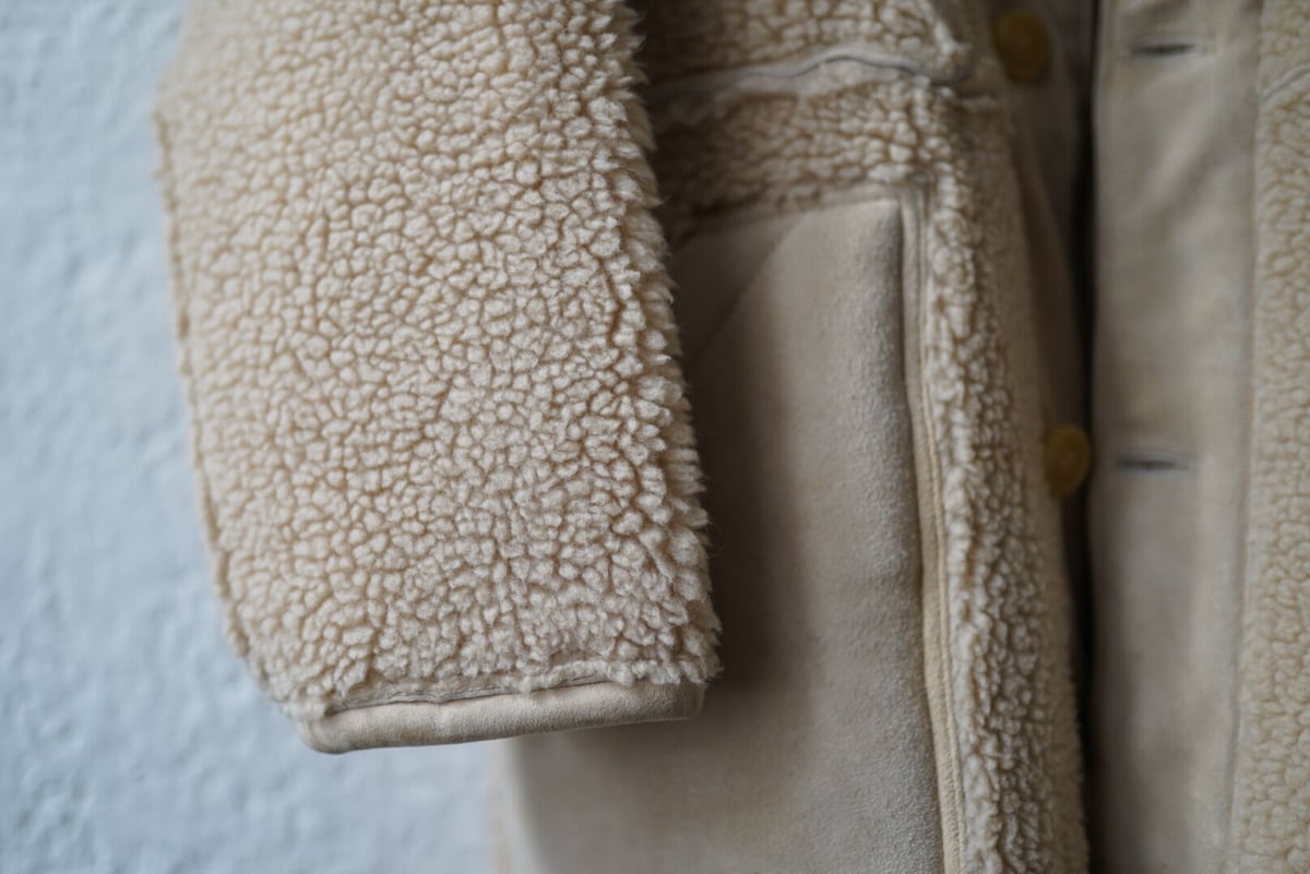 マルジェラ× インサイドアウト ムートンコート マルジェラ × H&M インサイドアウト ムートンコート 復刻