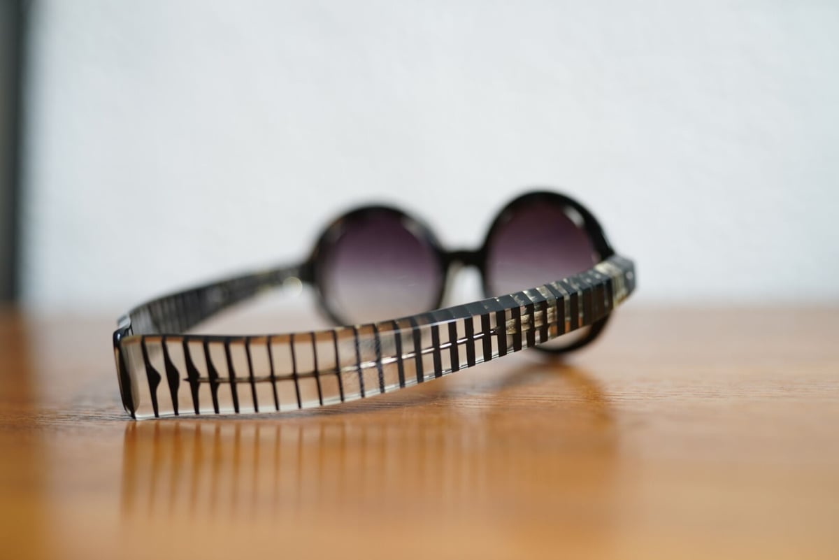 CORB クリアフレームサングラス アイウェア / pq EYEWEAR(ピー CORB クリアフレームサングラス アイウェア / pq EYEWEAR(ピー