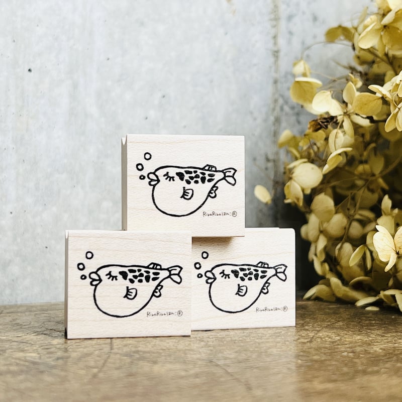 【192】ラバースタンプ  ノームのクグロフ パン屋さん もぐもぐ関さん＊26mmx30mm＊ラバースタンプ＊R684 | RiraRira