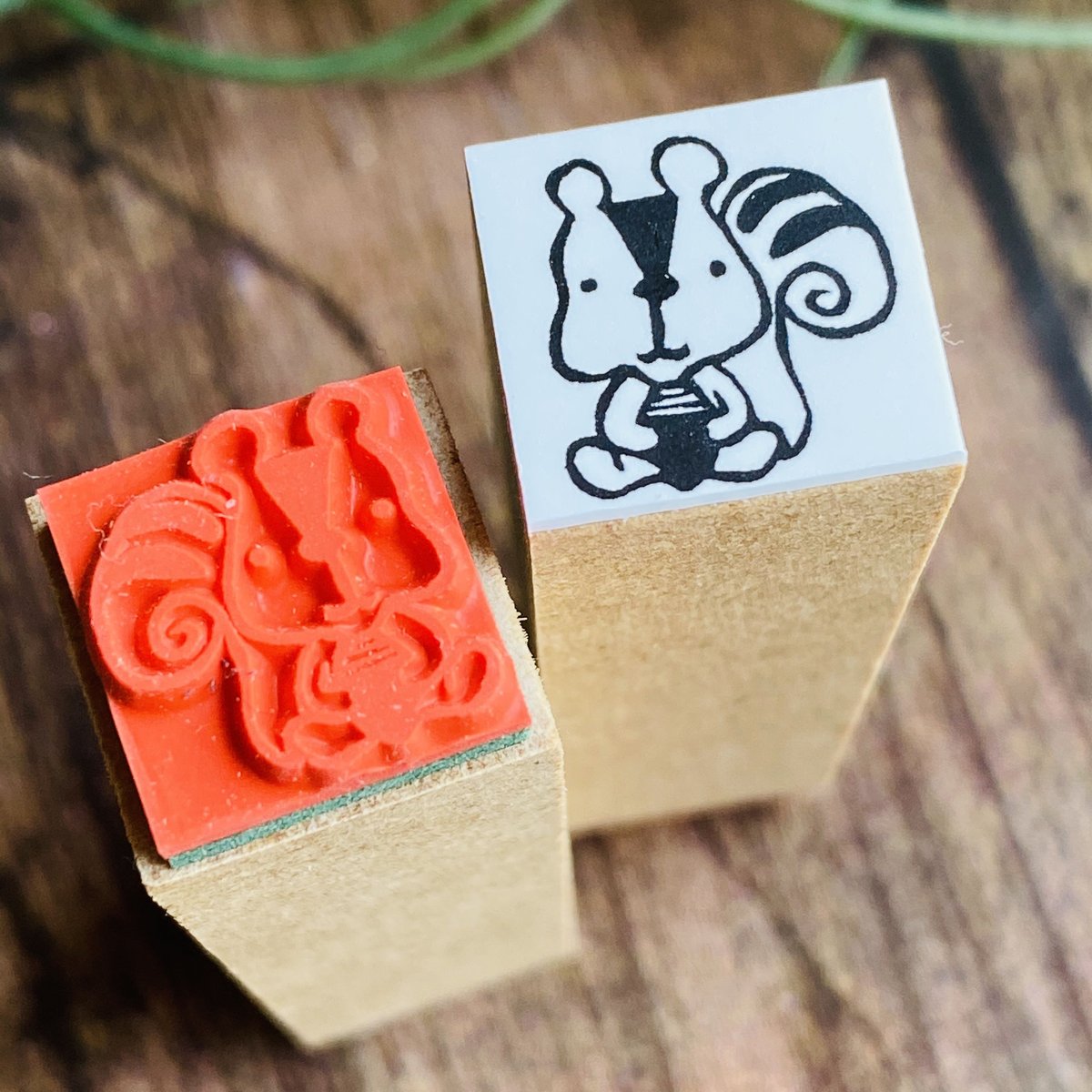 栗田りす丸くん【15㎜角】＊ラバースタンプ＊R433 | RiraRiraはんこストア