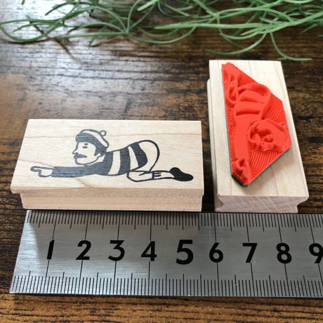 【フレディさんの尻プリ】デザインはんこ26x55mm_R051