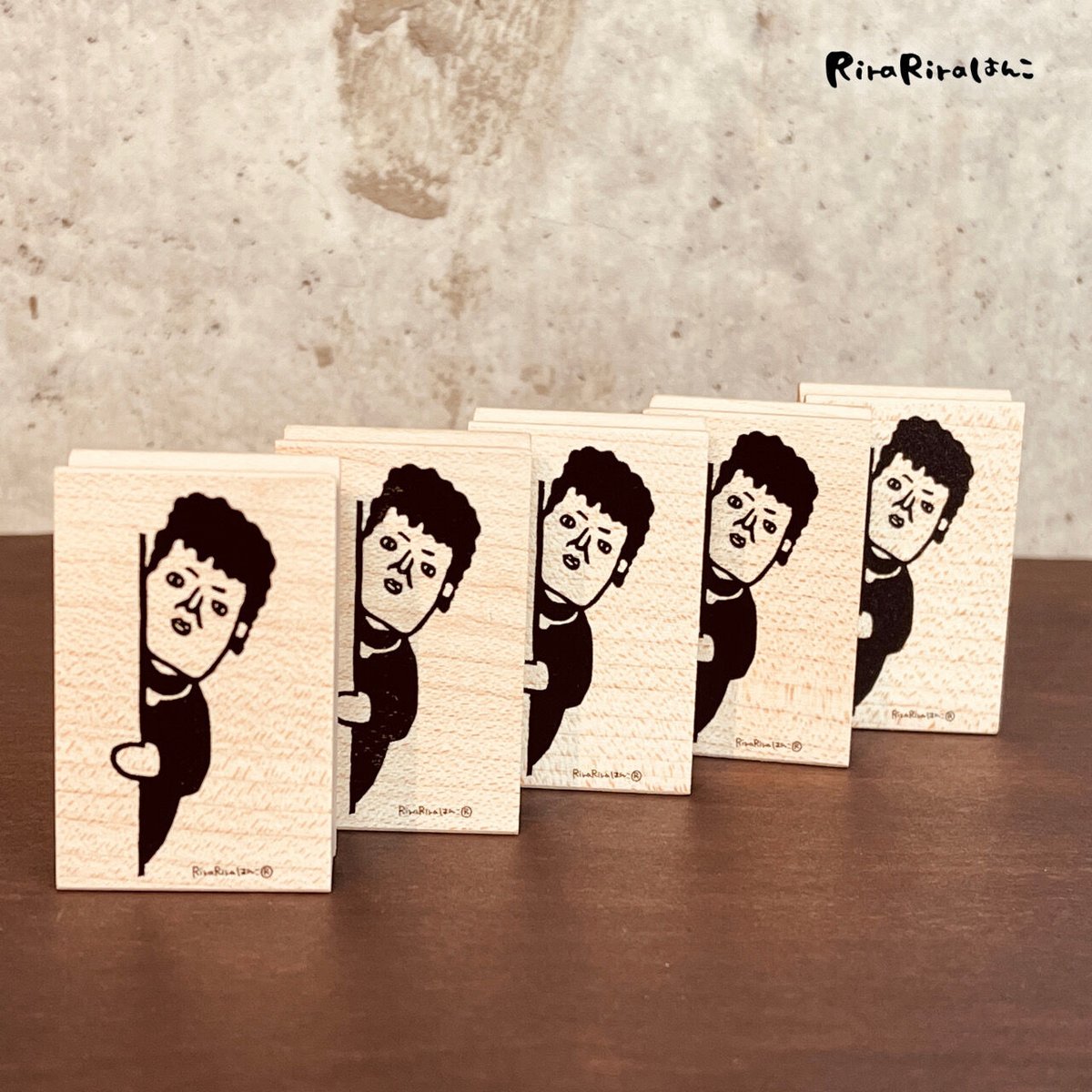 【767】ラバースタンプ  ひょっこりラベル 767】ラバースタンプ ひょっこりラベル