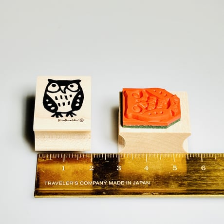 【子ミミズク】デザインはんこ20x26mm_R783