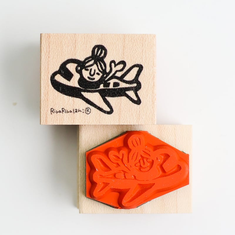 飛行機姉さん＊20mmx26mm＊ラバースタンプ＊R797