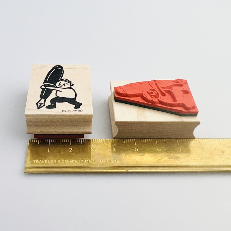 万年筆の岩井係長＊30mmx40mm＊ラバースタンプ＊R663 | RiraRiraはんこ