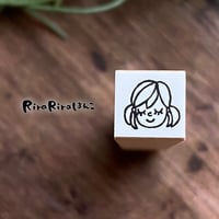 【こうめちゃんの顔だけ10mm角】絵文字はんこ10x10mm_R418