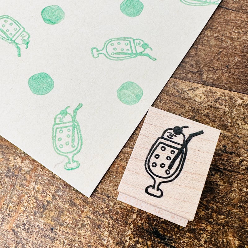 顔つきクリームソーダ＊20mmx26mm＊ラバースタンプ＊R928 | RiraRira