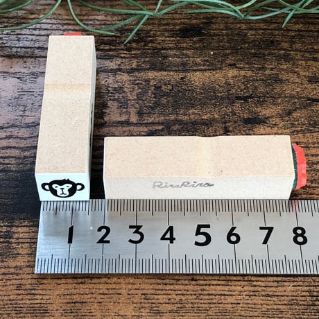 【さるの顔だけ15mm角】デザインはんこ15x15mm_R013