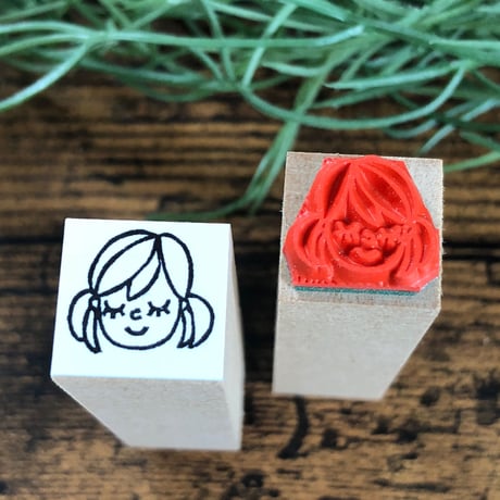 【こうめちゃんの顔だけ15mm角】デザインはんこ15x15mm_R201
