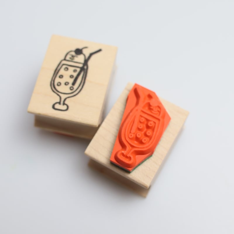 顔つきクリームソーダ＊20mmx26mm＊ラバースタンプ＊R928 | RiraRira