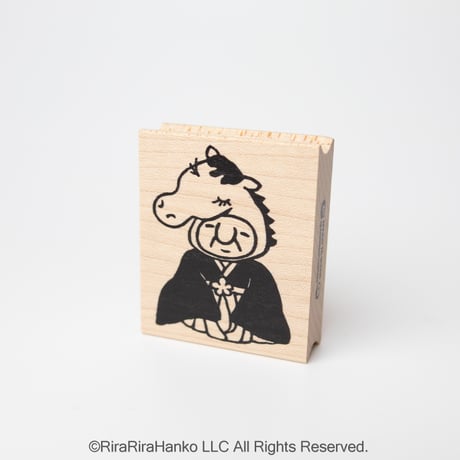 【岩井係長のうま年三つ指】デザインはんこ40x48mm_R1104