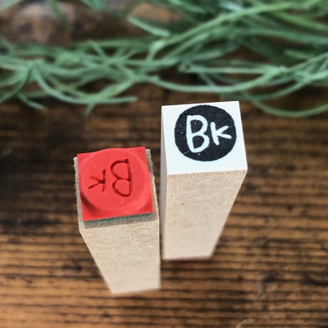 【BK・銀行10mm角】絵文字はんこ10x10mm_R318