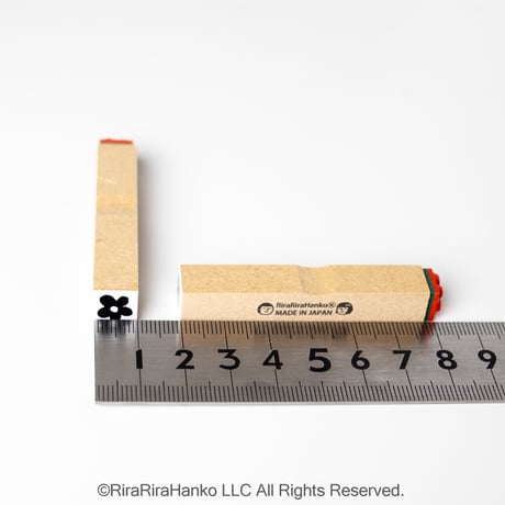 【お花(ベタ塗り)10mm角】絵文字はんこ10x10mm_R1275