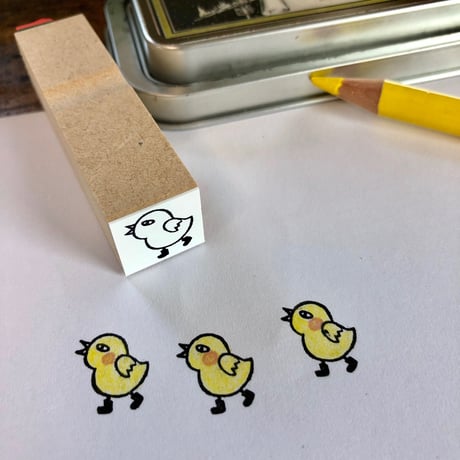 【ひよこ15mm角】デザインはんこ15x15mm_R047