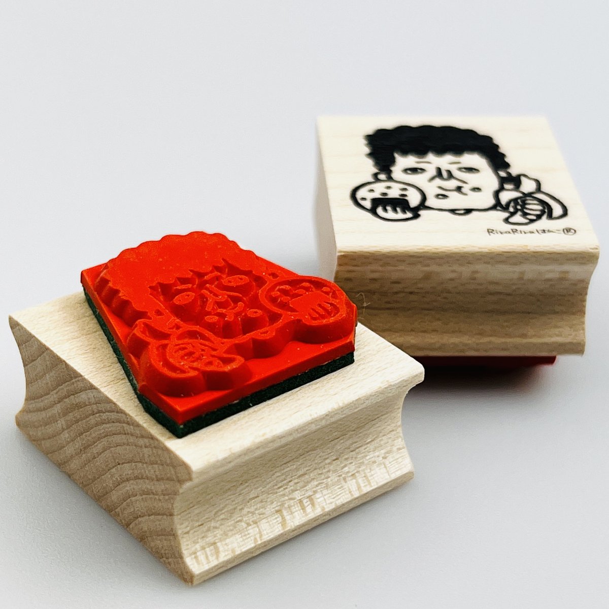もぐもぐ関さん＊26mmx30mm＊ラバースタンプ＊R684 | RiraRira