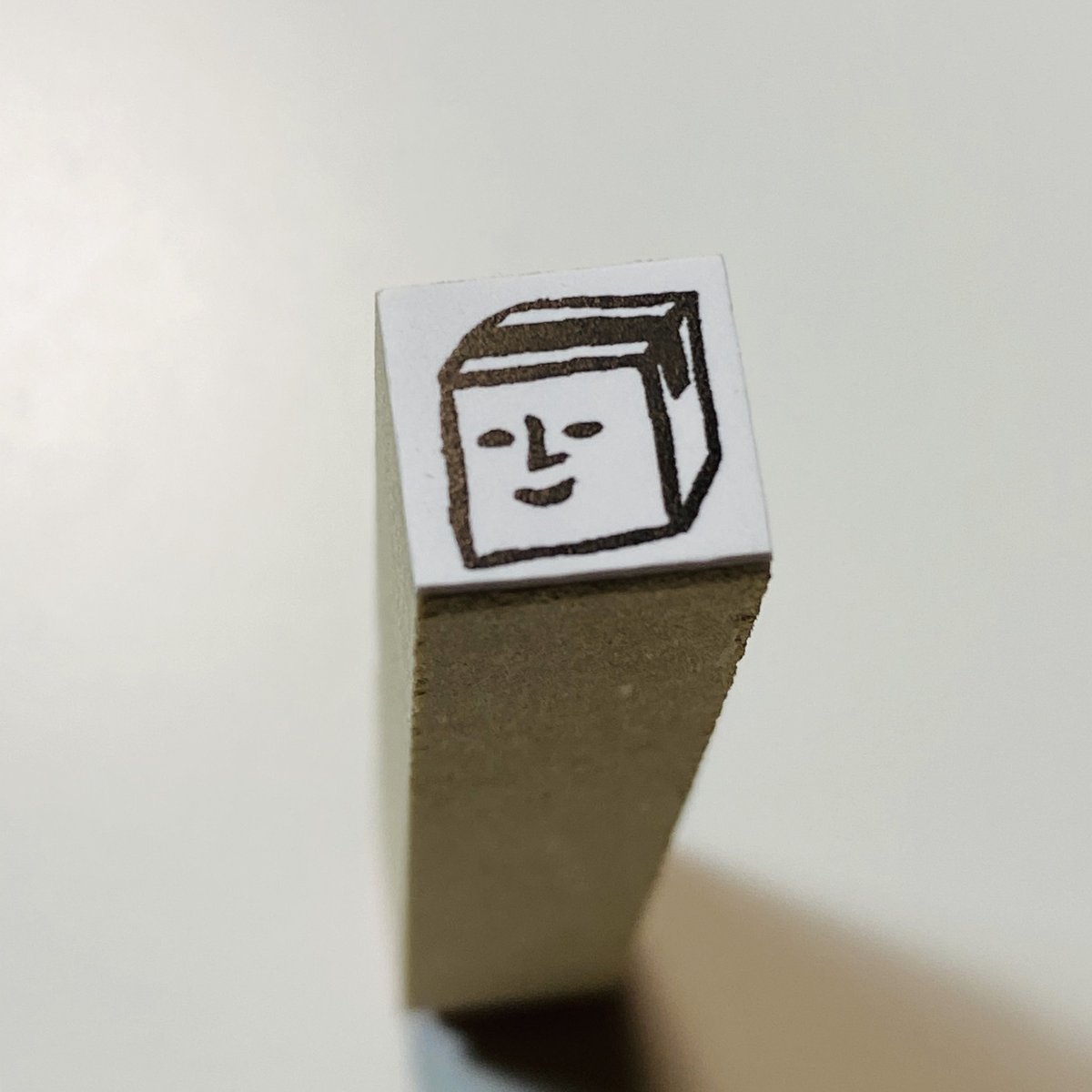 宅配便・配達】ハコくんラバースタンプ | RiraRiraはんこストア