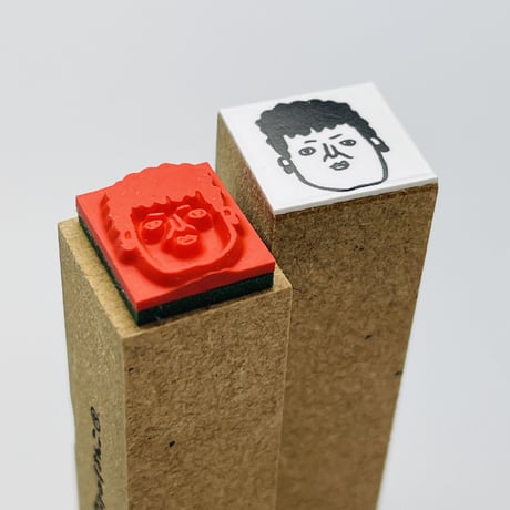 【関さんの顔だけ15mm角】デザインはんこ15x15mm_R603