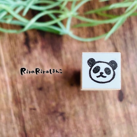 【パンダの顔だけ10mm角】絵文字はんこ10x10mm_R420
