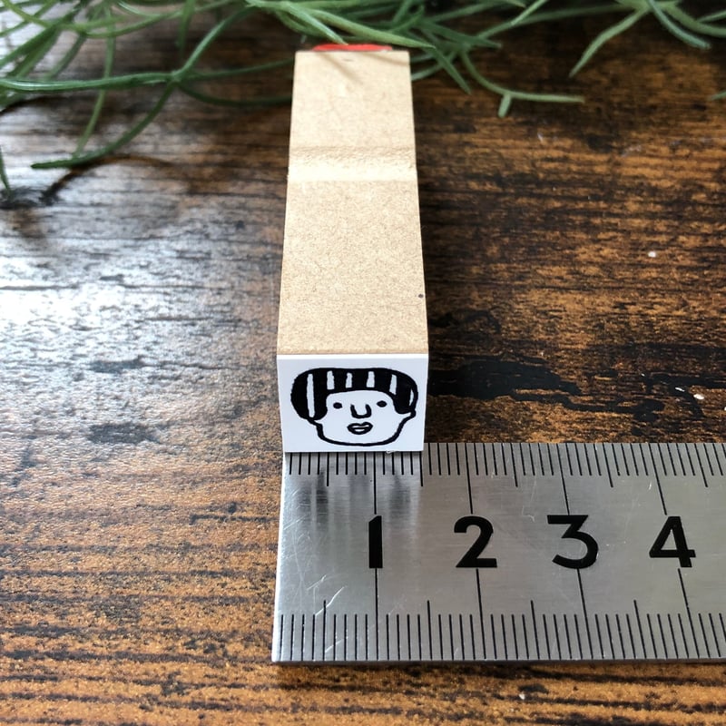 たまよちゃんの顔だけ15mm角】デザインはんこ15x15mm_R009 | RiraRira