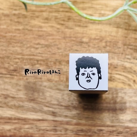 【関さんの顔だけ15mm角】デザインはんこ15x15mm_R603
