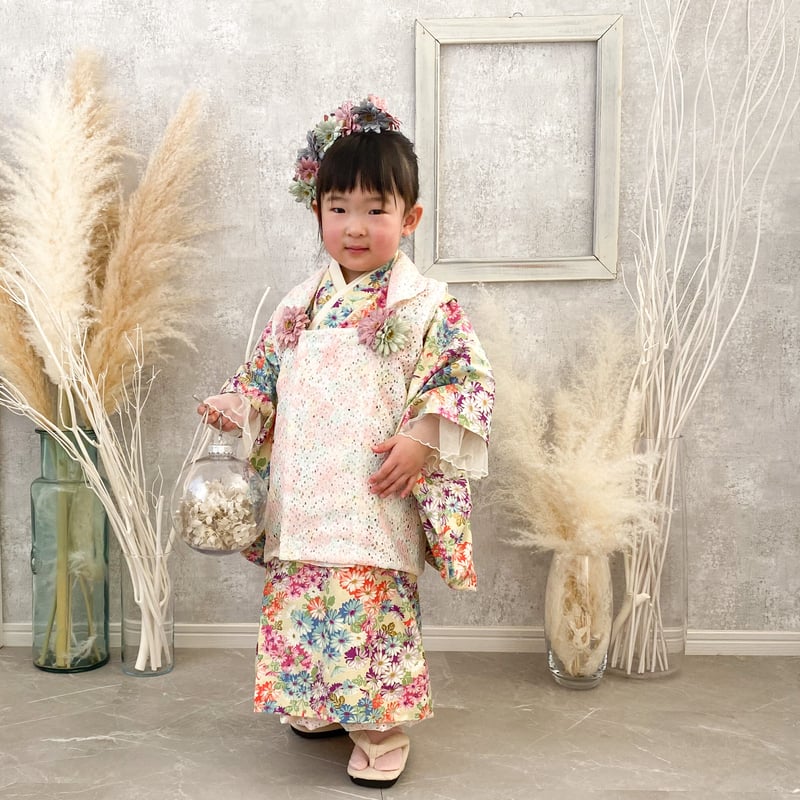 七五三 着物 3歳 リバティ マーガレット刺繍 楽天市場】[数量限定再入荷] 七五三 着物 3歳 被布セット